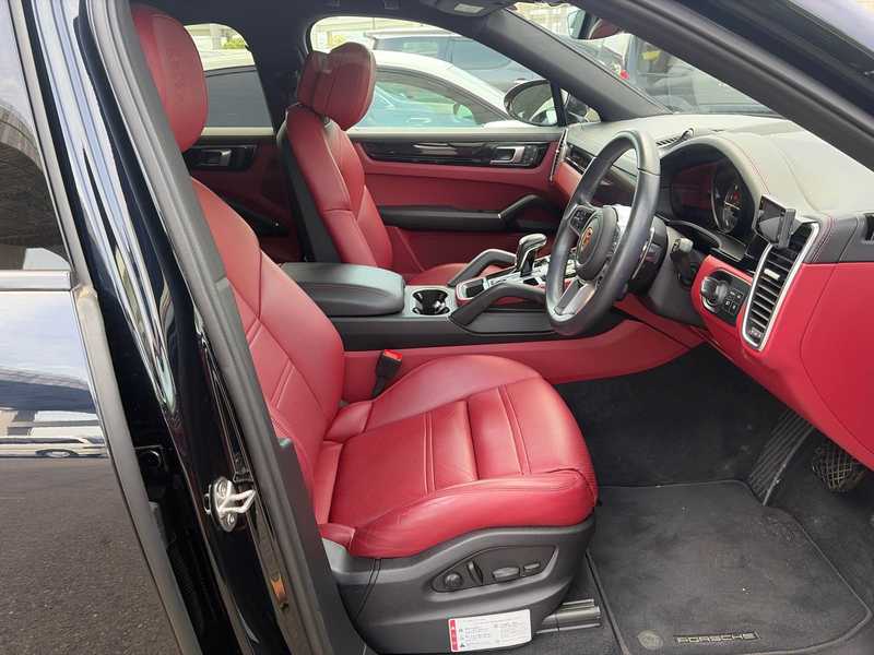 2022 Porsche Cayenne 3,0L 2022 Cyprus