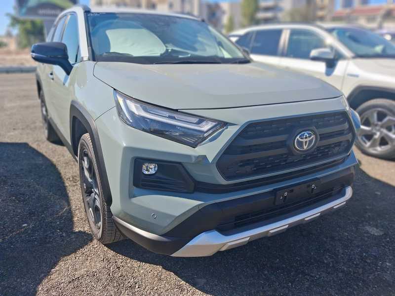 Toyota RAV4 2,5L 2025