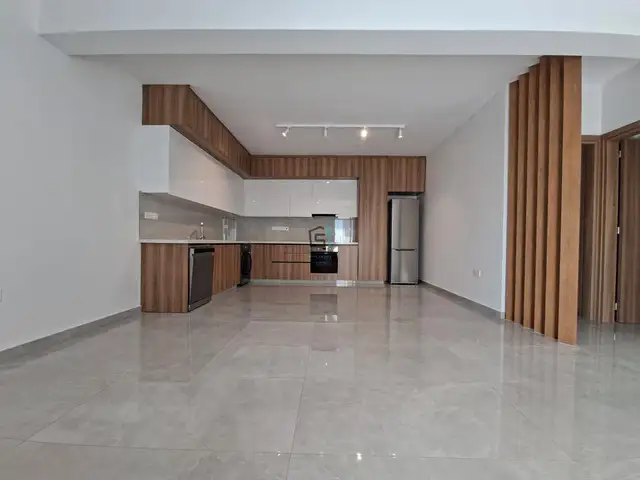 3-bedroom apartment to rent, Limassol — Limassol - Omonia