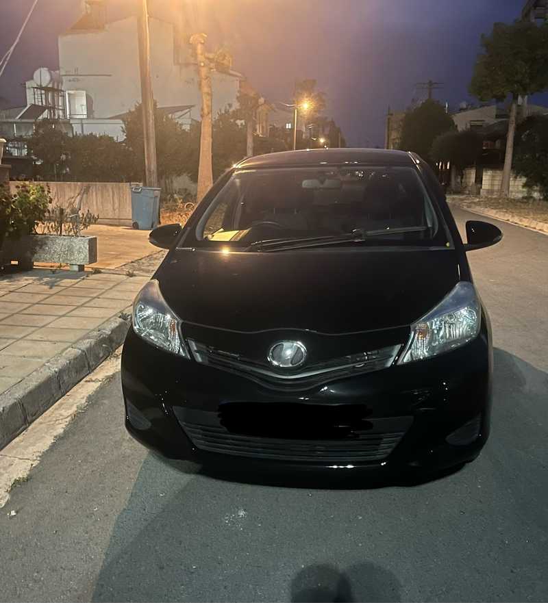 2012 Toyota Vitz 1,3L 2012 Cyprus