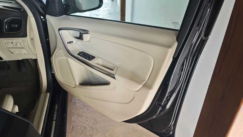 2011 Volvo S60 1,6L 2011 Cyprus