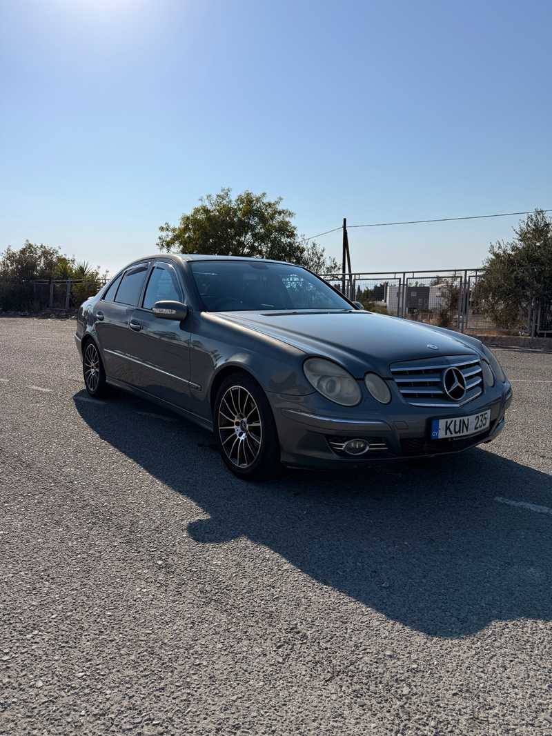 Mercedes-Benz E-Class 2,2L 2004