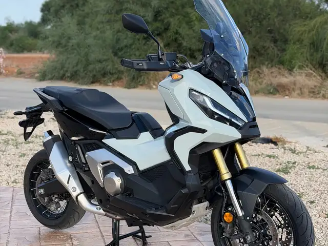 Honda x adv 750, Επαρχία Αμμοχώστου — Παραλίμνι