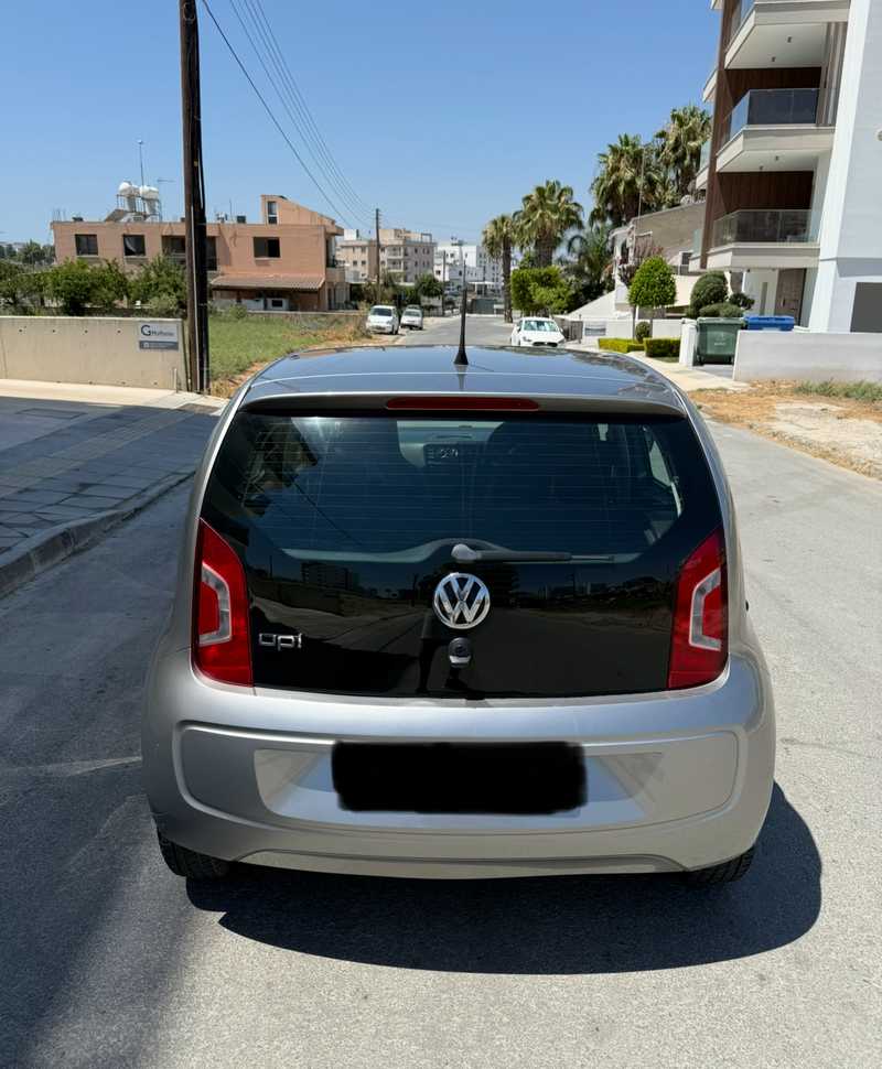 2014 Volkswagen UP 1,0L 2014 Cyprus