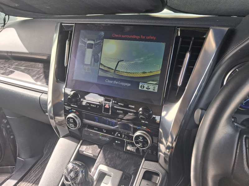 2021 Toyota Alphard 2,5L 2021 Cyprus
