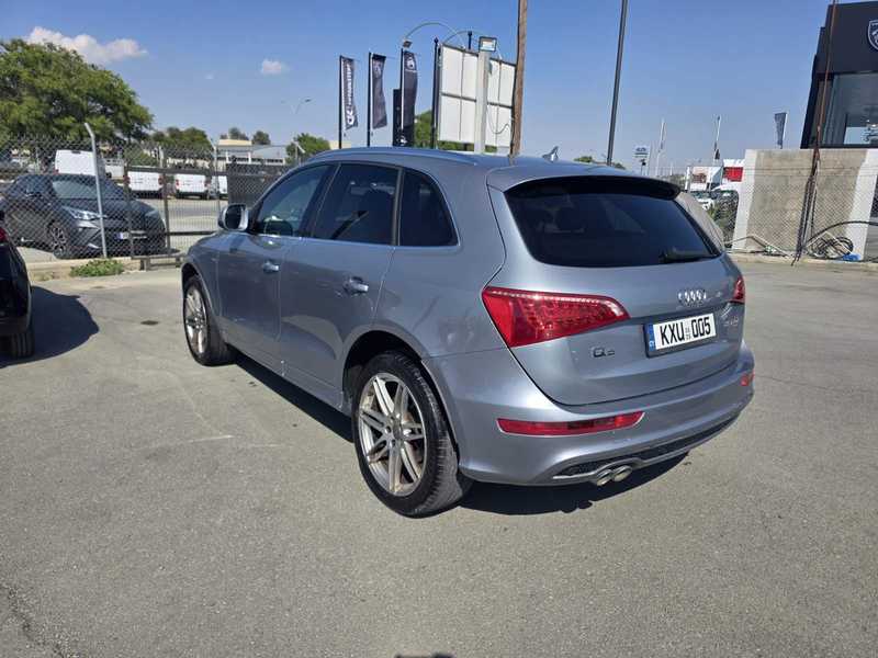 2009 Audi Q5 2,0L 2009 Cyprus