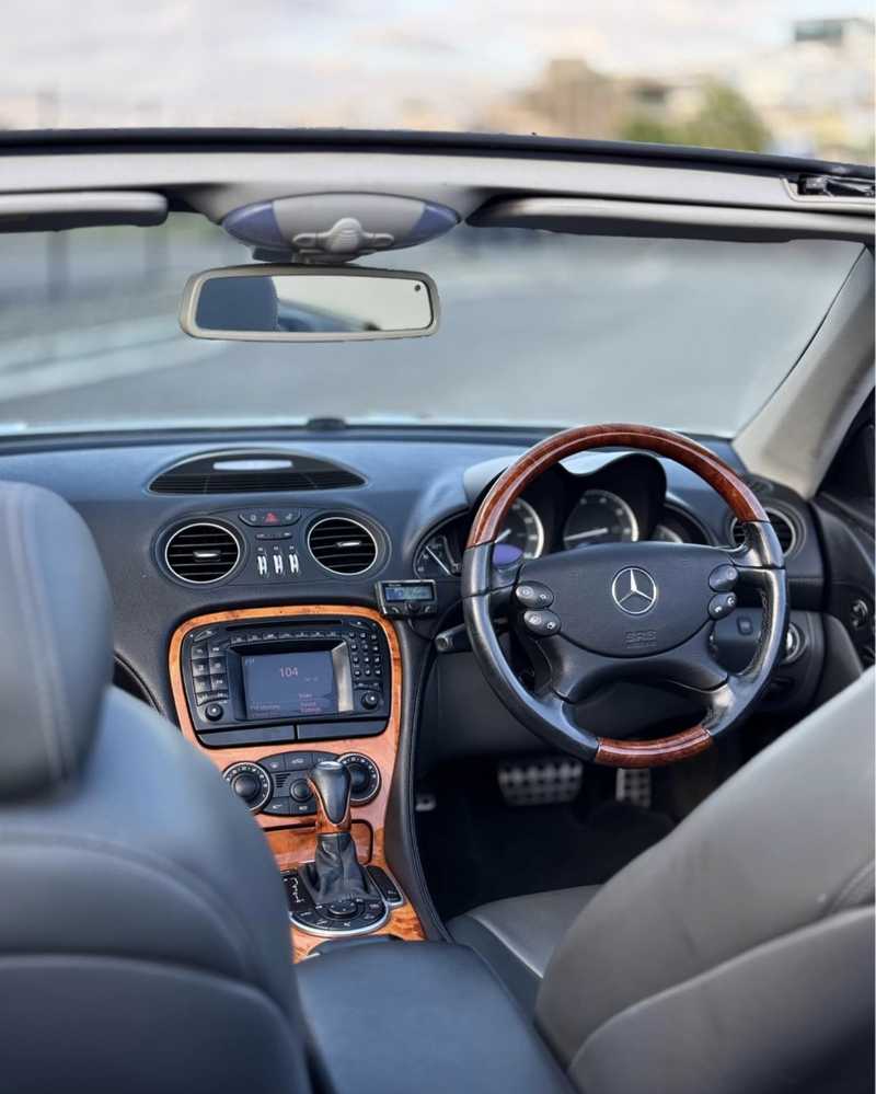 2004 Mercedes-Benz SL-Class 5,0L 2004 Cyprus