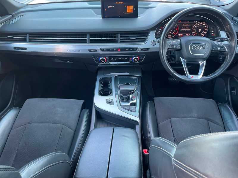 2016 Audi Q7 3,0L 2016 Cyprus