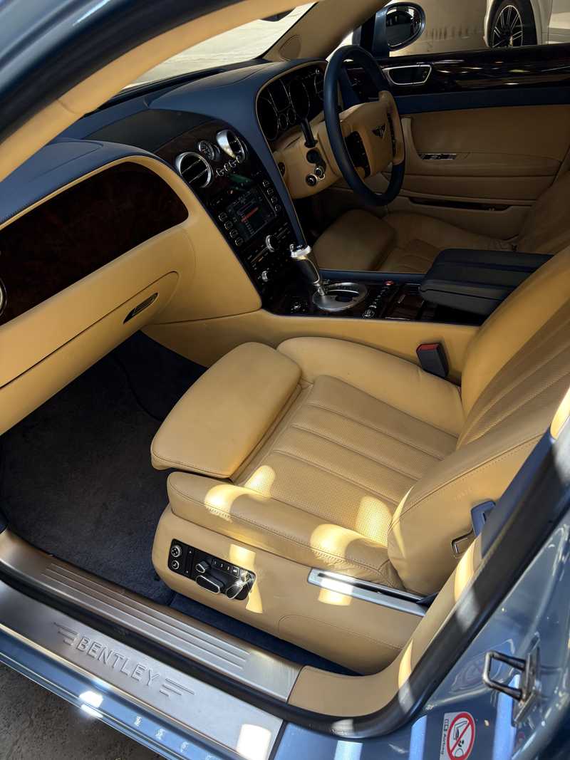 2005 Bentley Flying Spur 6,0L 2005 Cyprus