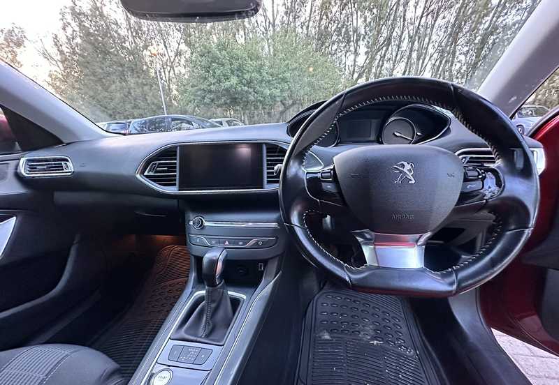 2018 Peugeot 308 1,2L 2018 Cyprus