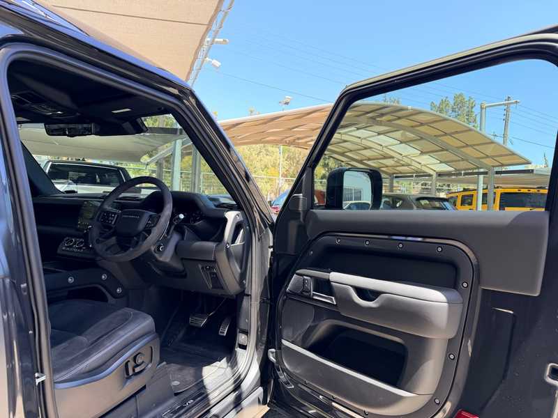 2023 Land Rover Defender 5,0L 2023 Cyprus
