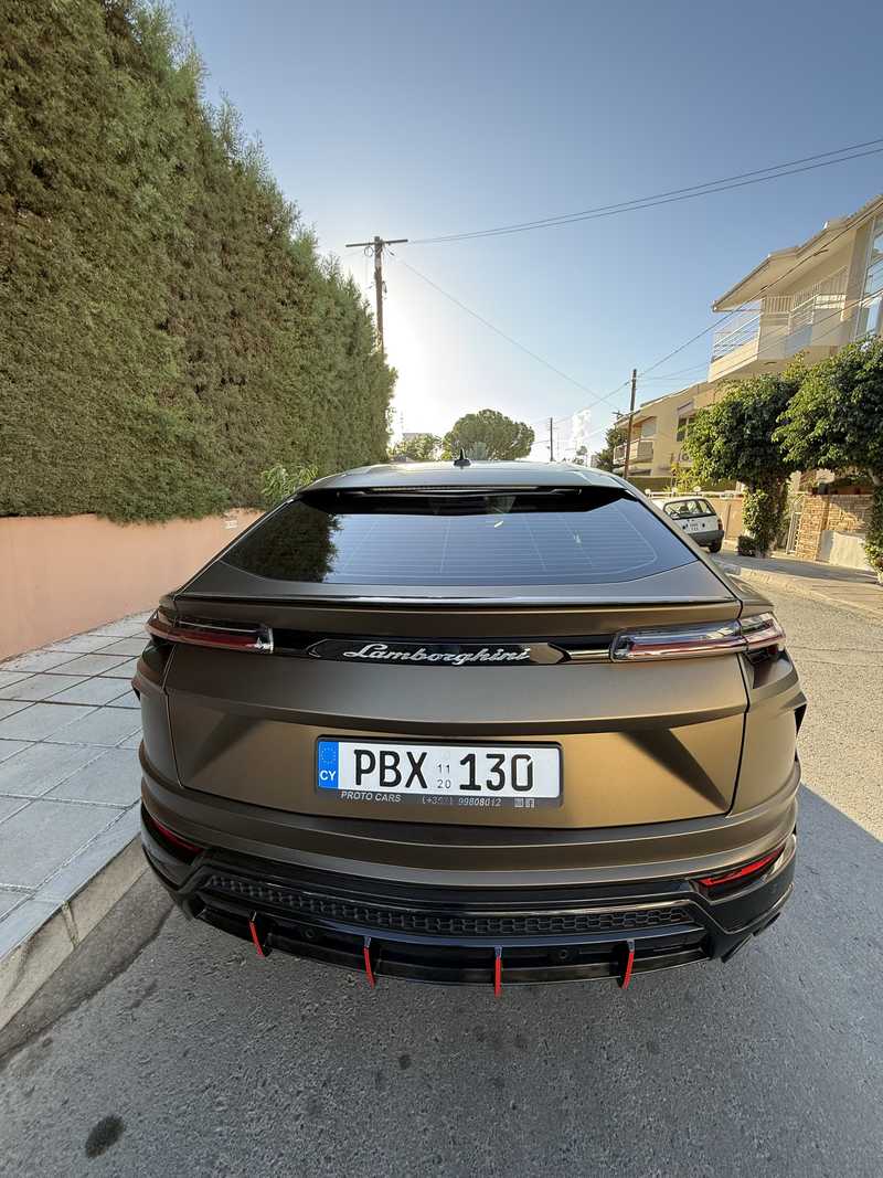 2020 Lamborghini Urus 4,0L 2020 Cyprus