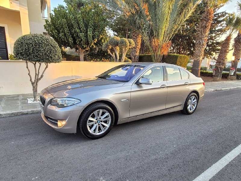 BMW 5-Series 2,0L 2011