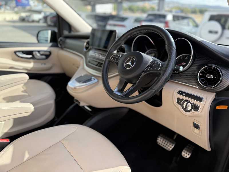 2021 Mercedes-Benz V-Class 2,0L 2021 Cyprus