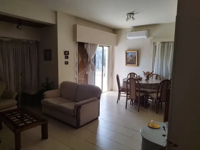 3-bedroom apartment for sale, Nicosia — Agioi Omologites