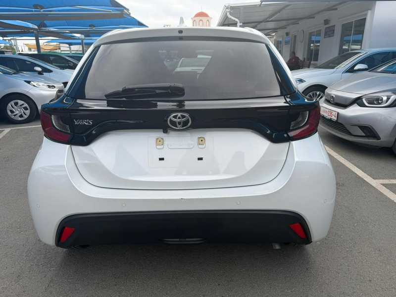 2024 Toyota Yaris 1,5L 2024 Cyprus