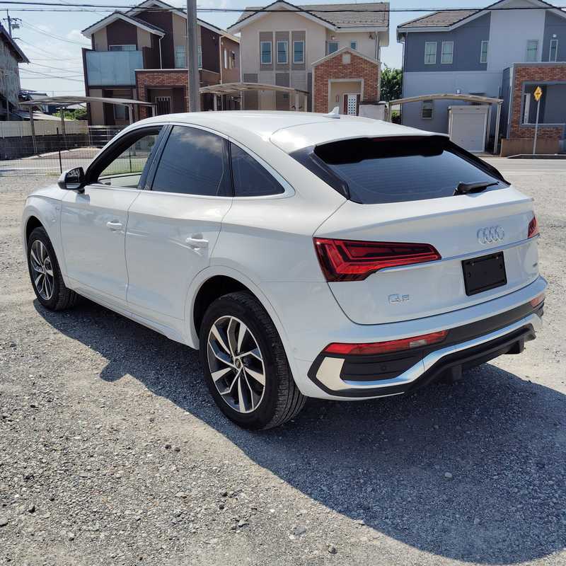 2022 Audi Q5 2,0L 2022 Cyprus