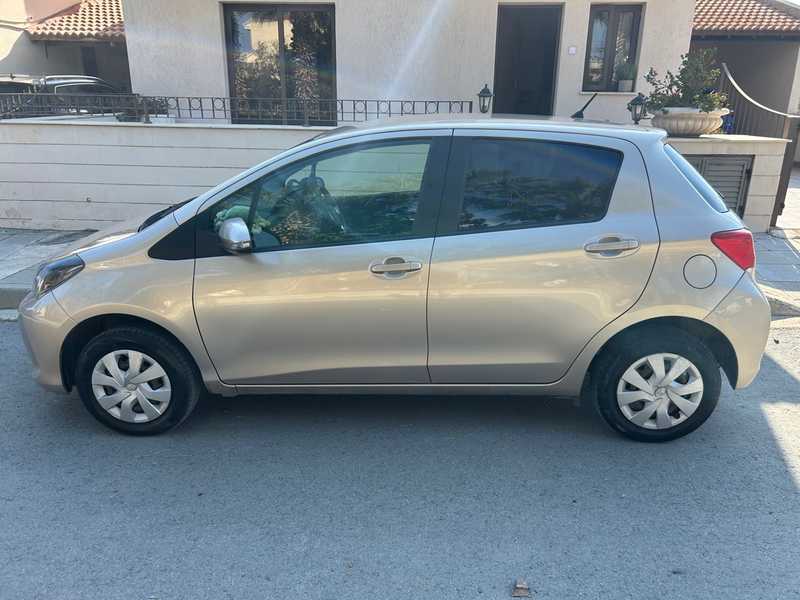 2016 Toyota Vitz 1,4L 2016 Cyprus