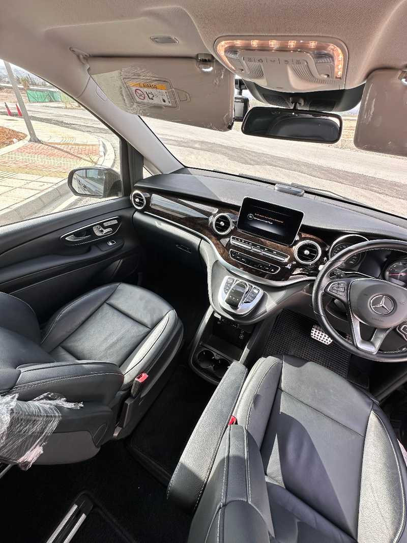 2021 Mercedes-Benz V-Class 2,0L 2021 Cyprus