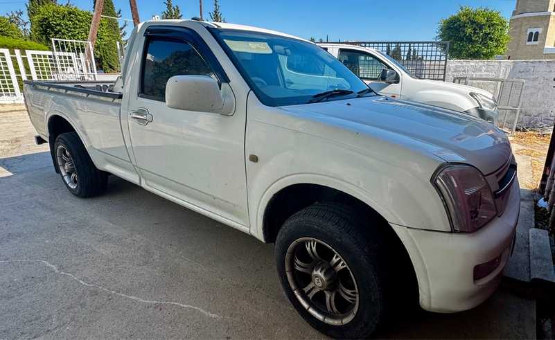 2006 Chevrolet Luv 2,5L 2006 Cyprus