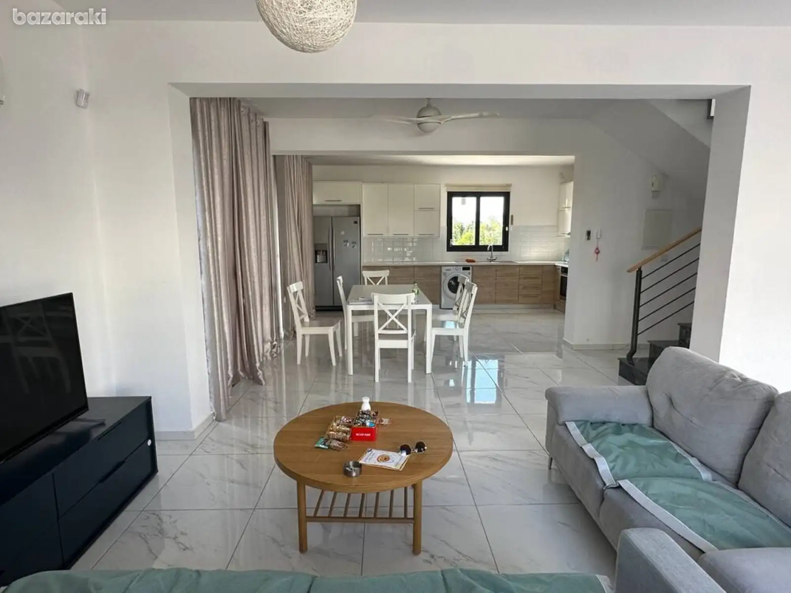 House, 3 bedrooms — 4