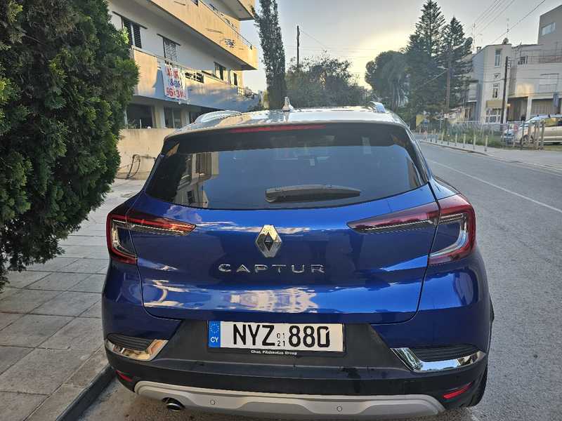 2021 Renault Captur 1,3L 2021 Cyprus