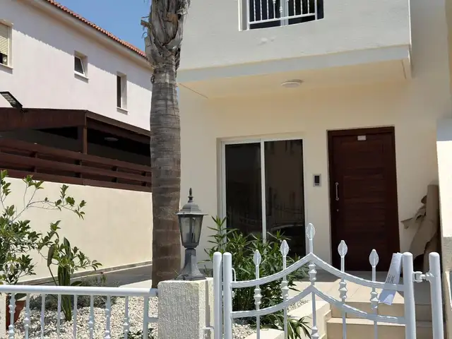 2-bedroom semi-detached to rent, Limassol — Mouttagiaka