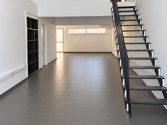 Commercial space / shop, Επαρχία Λεμεσού — Λεμεσός - Ομόνοια