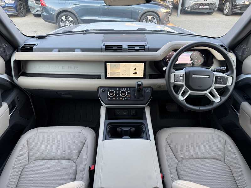 2023 Land Rover Defender 3,0L 2023 Cyprus