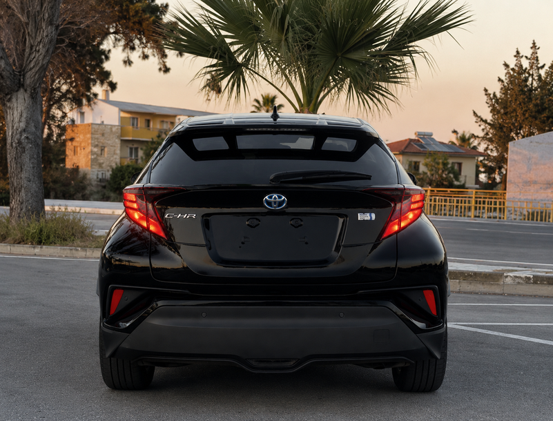 2023 Toyota C-HR 1,8L 2023 Cyprus