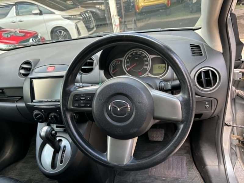 2014 Mazda Demio 1,3L 2014 Cyprus