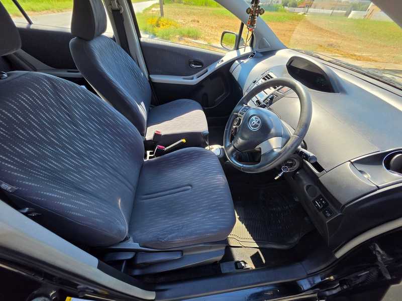 2009 Toyota Yaris 1,3L 2009 Cyprus