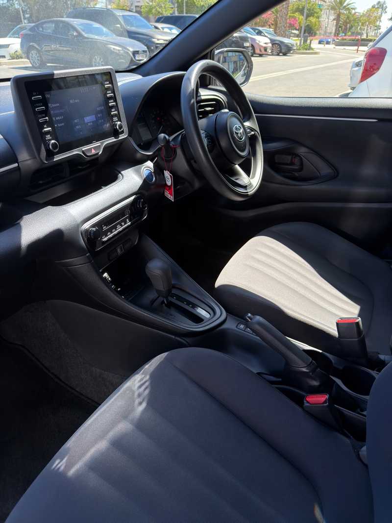 2022 Toyota Yaris 1,5L 2022 Cyprus