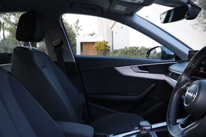 2020 Audi A4 2,0L 2020 Cyprus