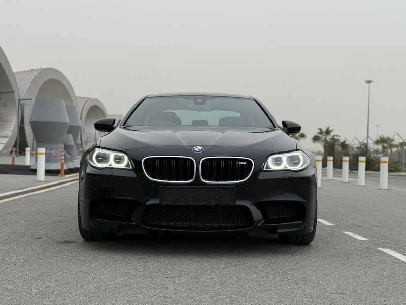 2015 BMW M5 4,4L 2015 Cyprus