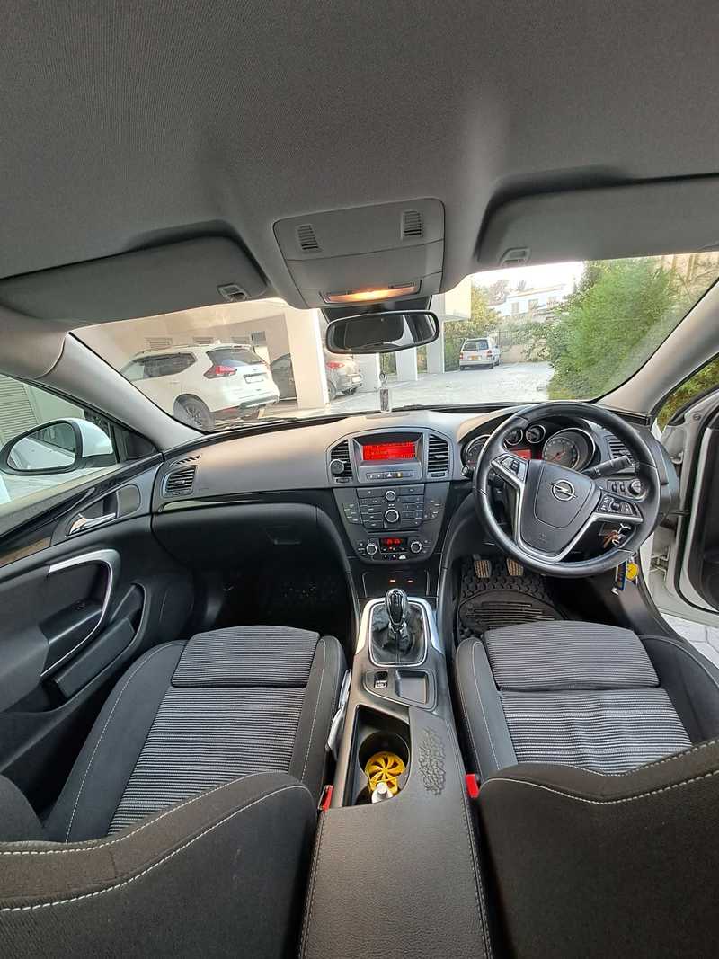 2011 Opel, Vauxhall Insignia 1,6L 2011 Cyprus