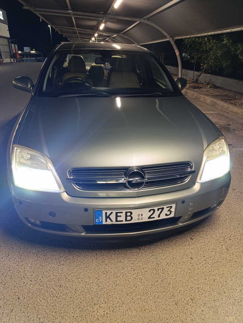 2003 Opel, Vauxhall Vectra 1,8L 2003 Cyprus