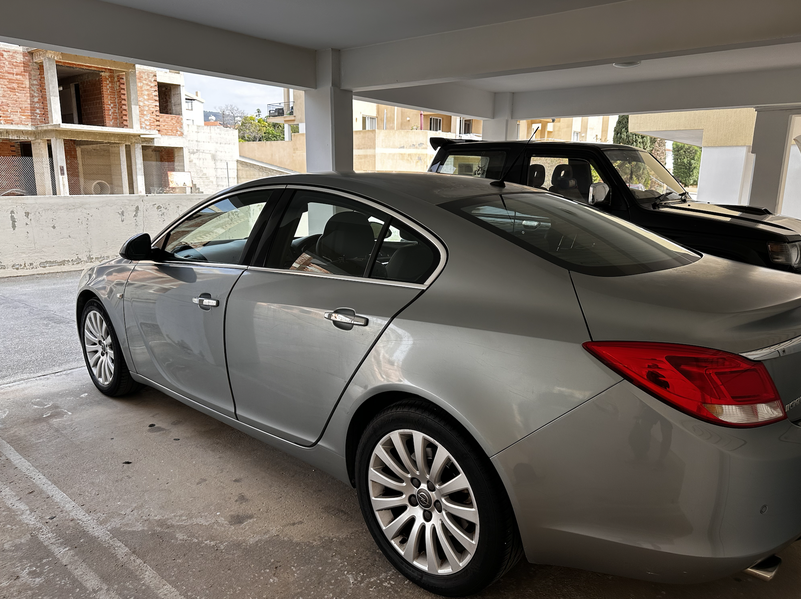 2011 Opel, Vauxhall Insignia 1,6L 2011 Cyprus