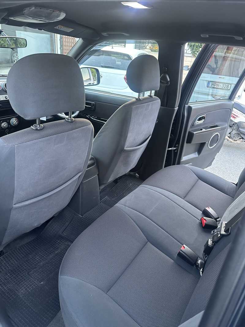 2011 Isuzu D-MAX 2,5L 2011 Cyprus