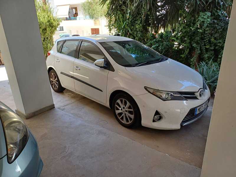 2015 Toyota Auris 1,6L 2015 Cyprus