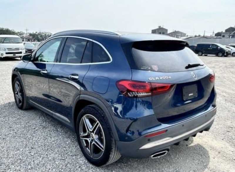 2023 Mercedes-Benz GLA-Class 2,0L 2023 Cyprus