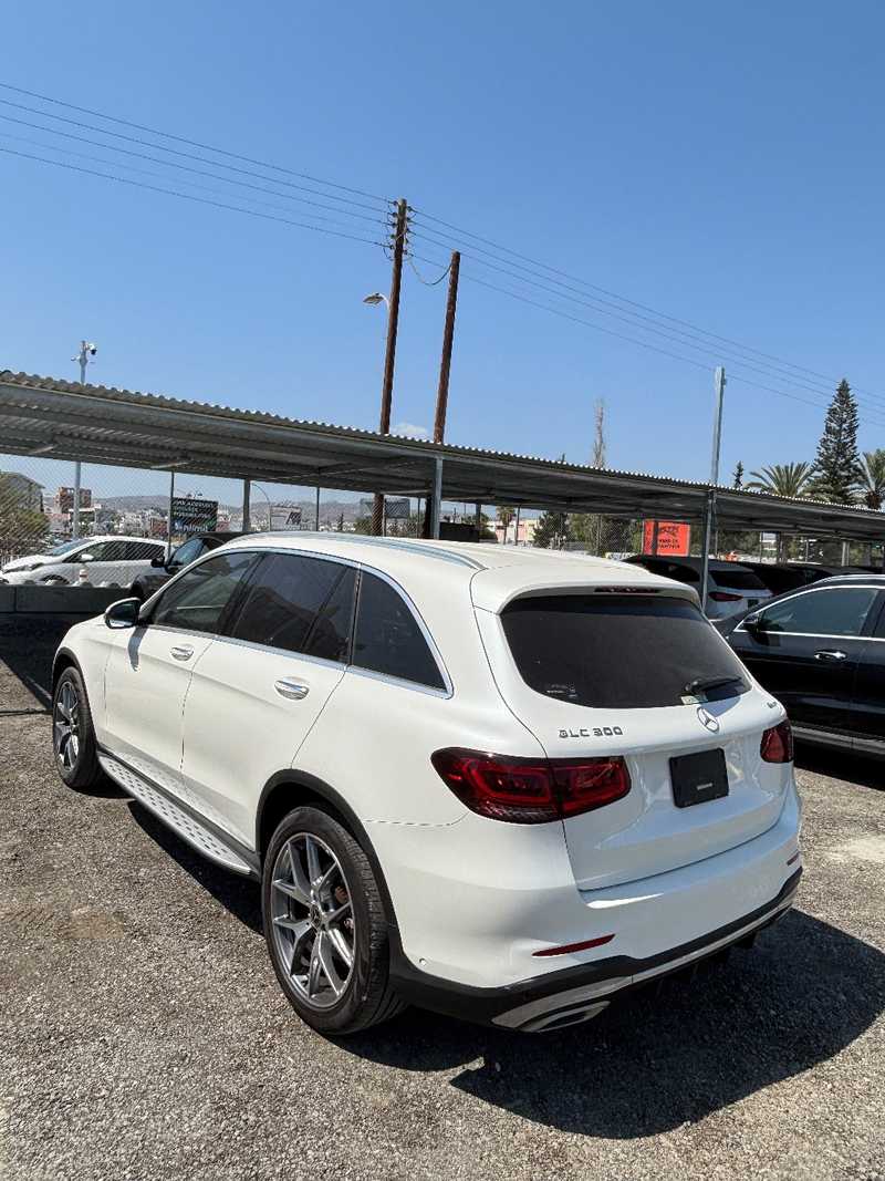 2022 Mercedes-Benz GLC-Class 2,0L 2022 Cyprus