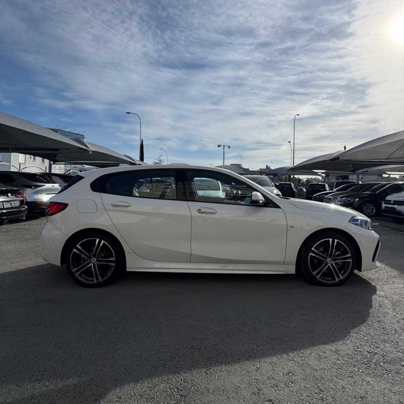 2022 BMW 1-Series 2,0L 2022 Cyprus