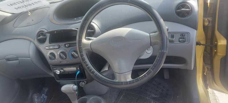 2000 Toyota Vitz 0,9L 2000 Cyprus