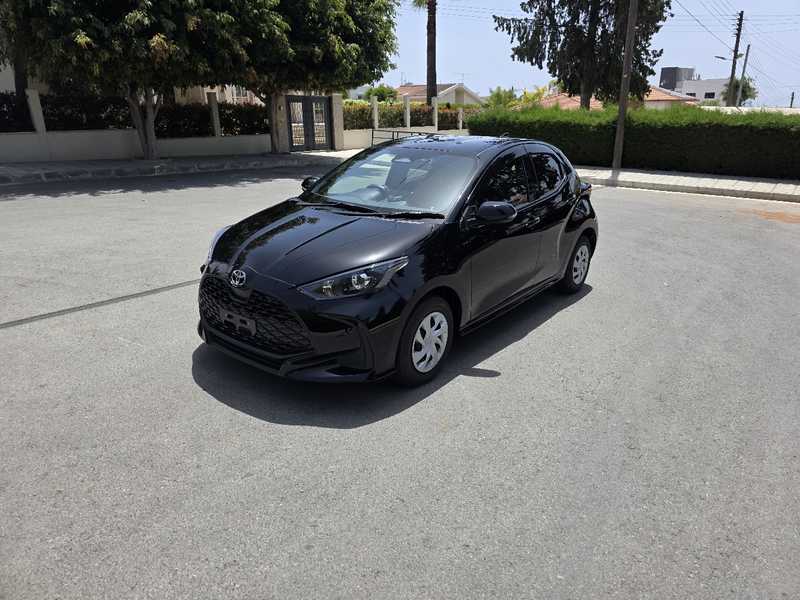 2024 Toyota Yaris 1,5L 2024 Cyprus