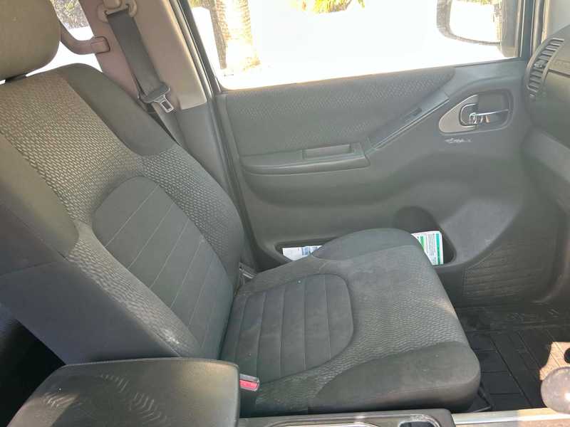 2012 Nissan Navara 2,5L 2012 Cyprus