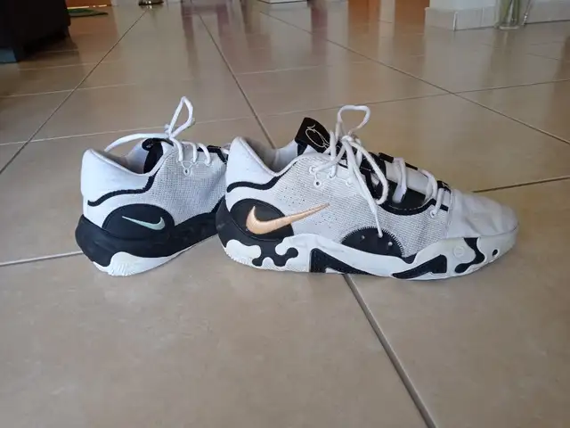 Nike basketball shoes, Nicosia — Strovolos - Dasoupolis
