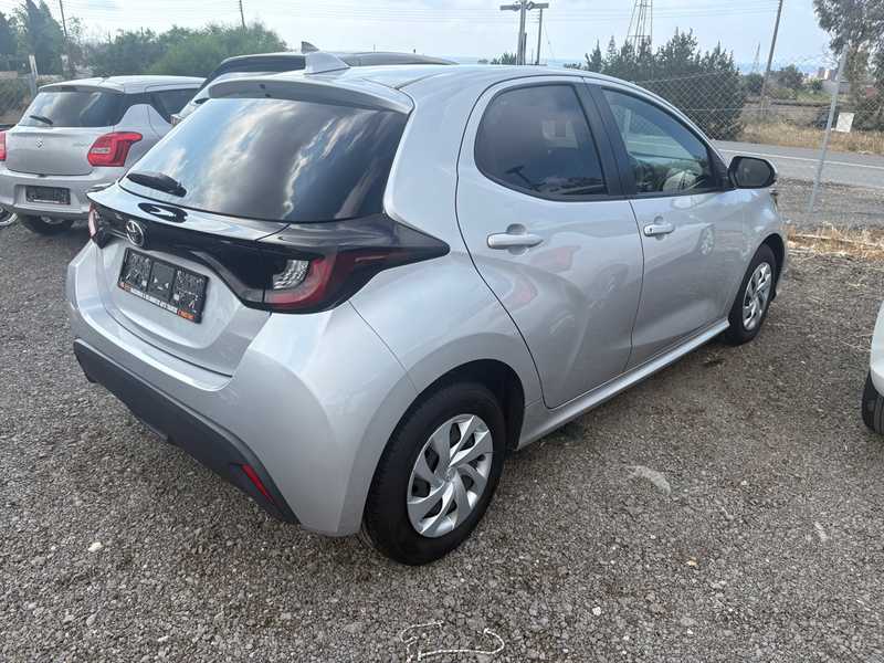 2022 Toyota Yaris 1,5L 2022 Cyprus