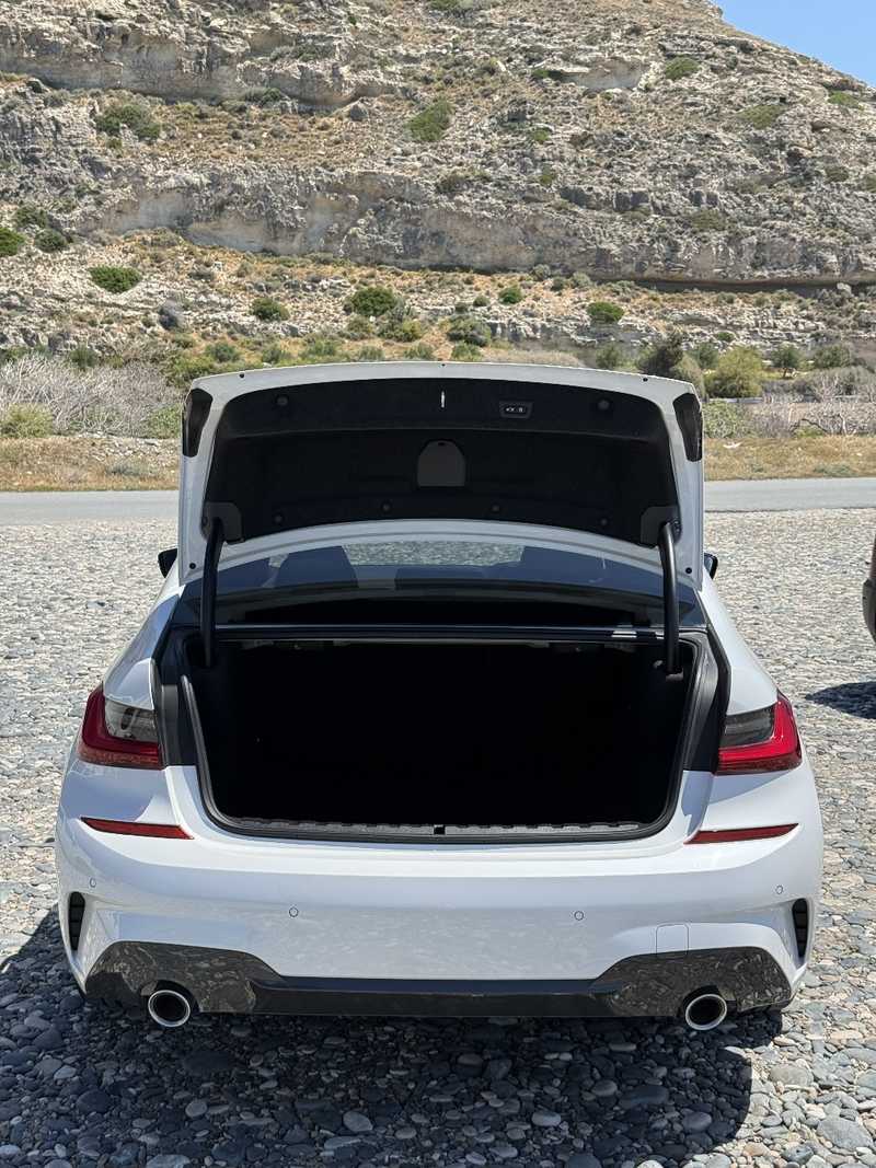 2022 BMW 3-Series 2,0L 2022 Cyprus