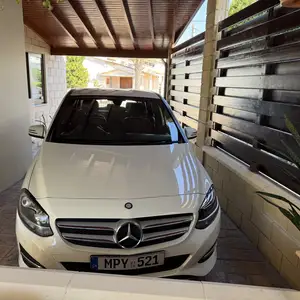 Mercedes-Benz B-Class